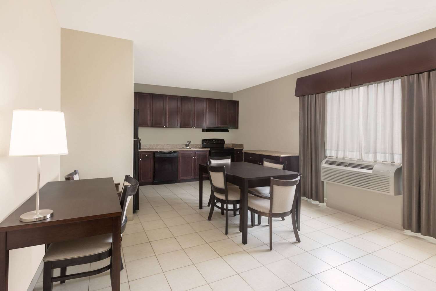 Baymont by Wyndham Columbus 30/37