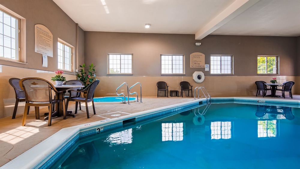 Best Western Plus North Joliet 5/32