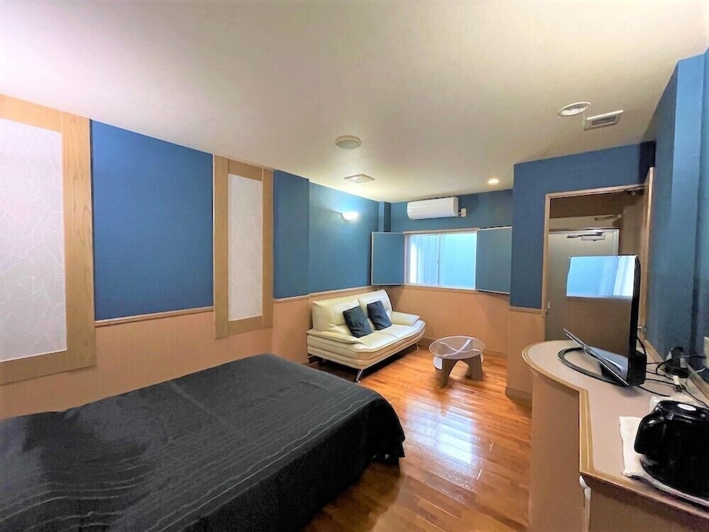 Hotel Bin 28/50