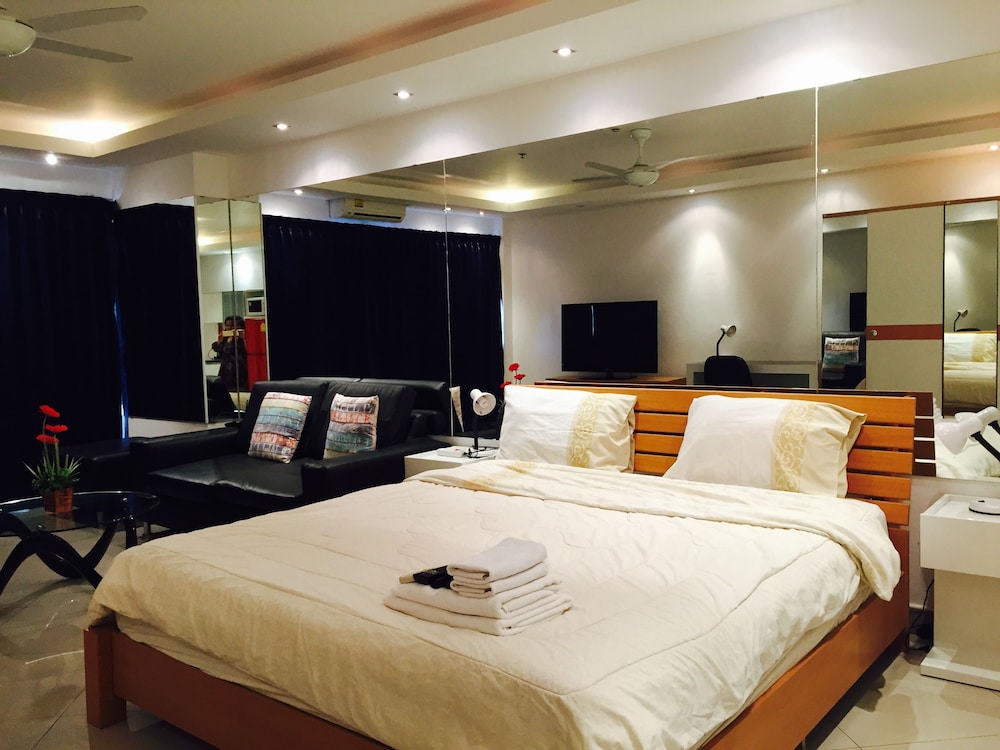 View Talay 6 Condominium By Honey 37/84