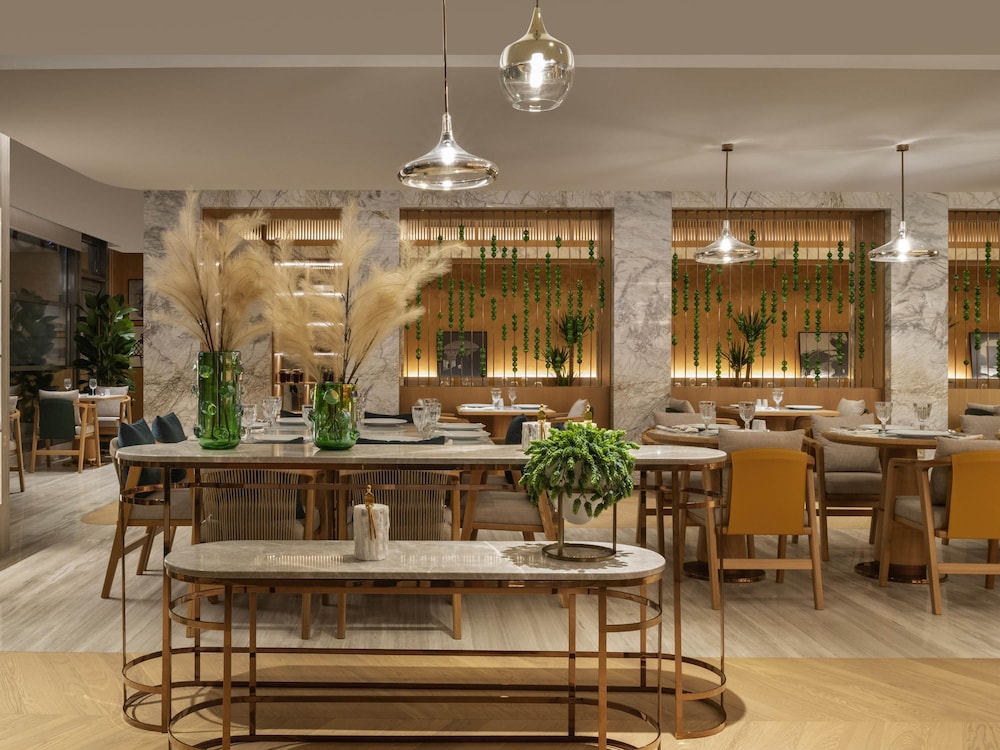Movenpick Hotel Istanbul Bosphorus 35/50