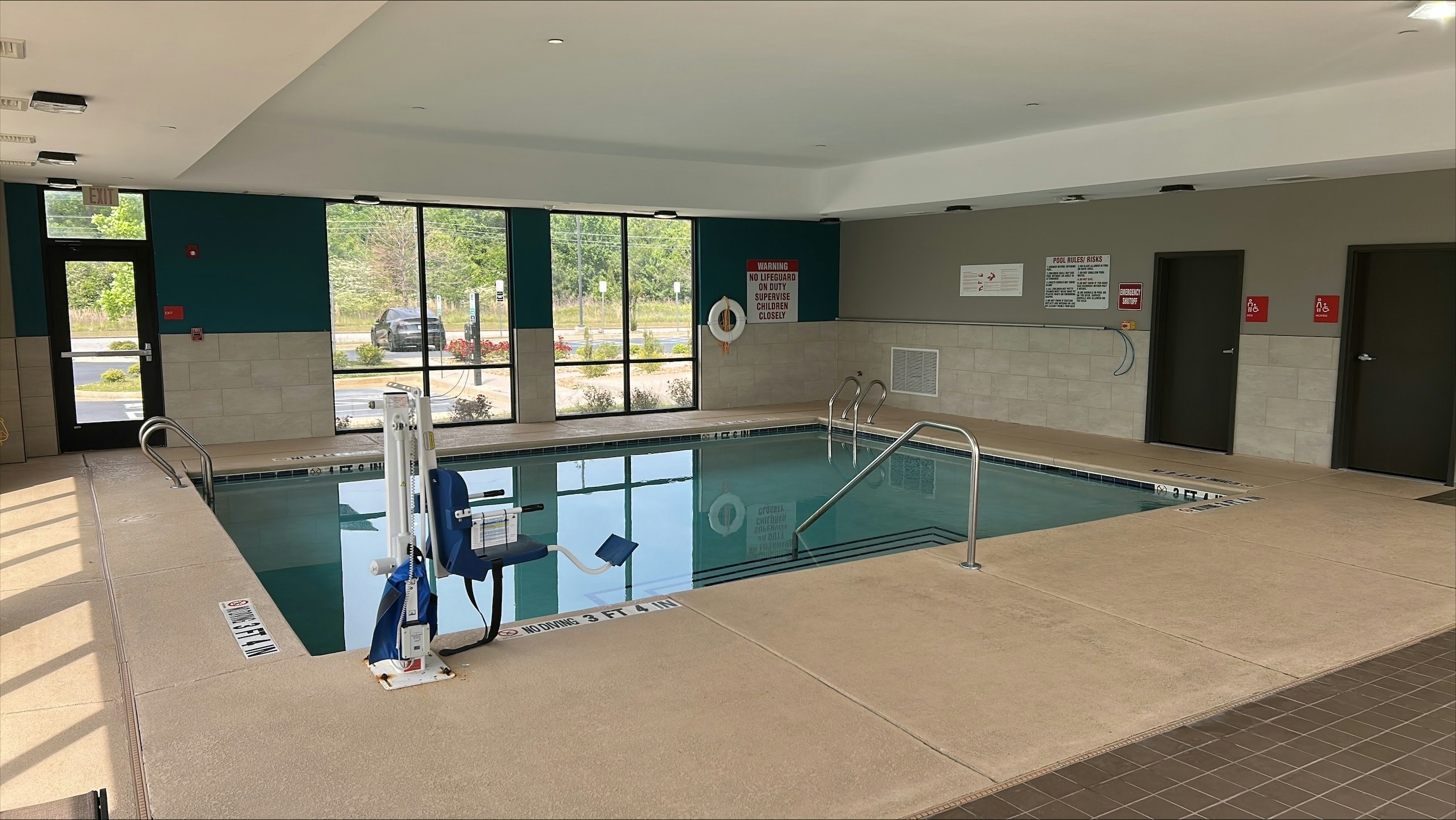 Avid Hotel Perry-National Fairground Area 14/40