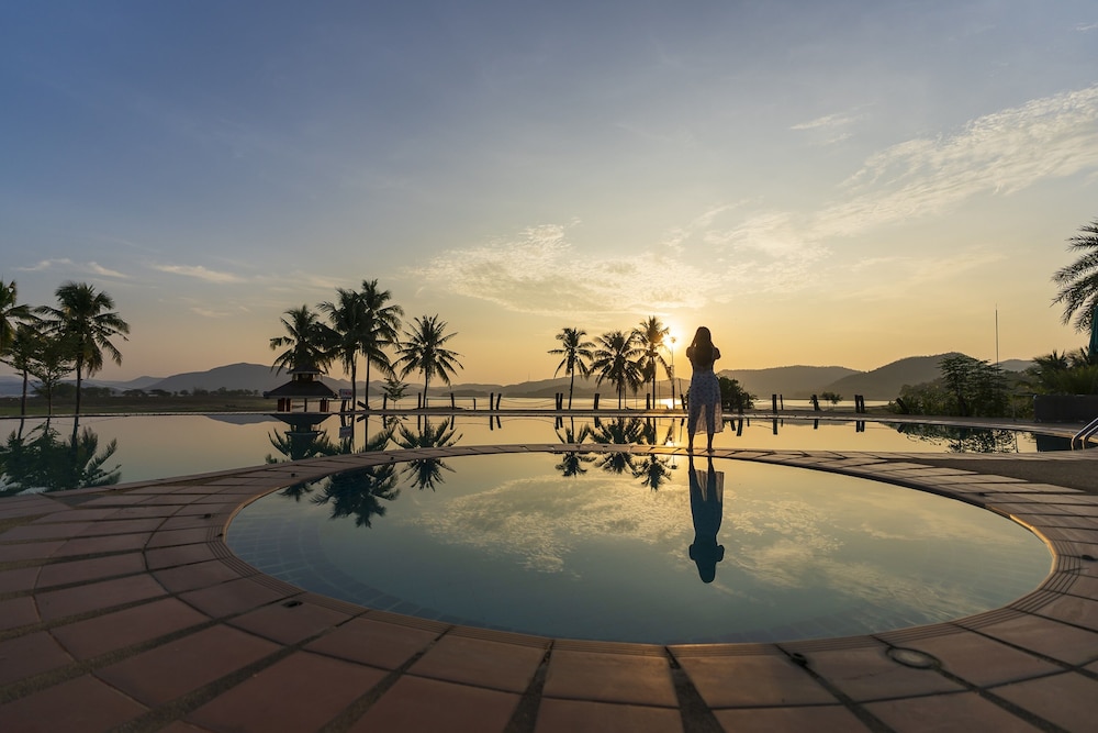 Kaengkrachan Boathouse Paradise Resort 49/78