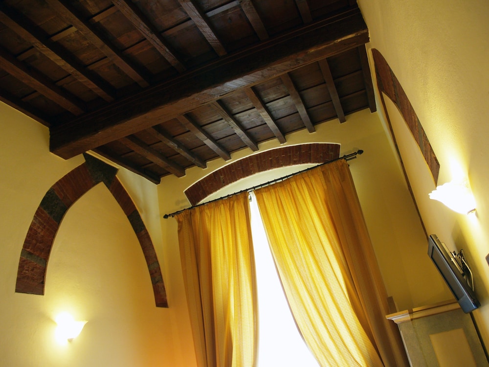 RESIDENZA DELLA SIGNORIA 40/59
