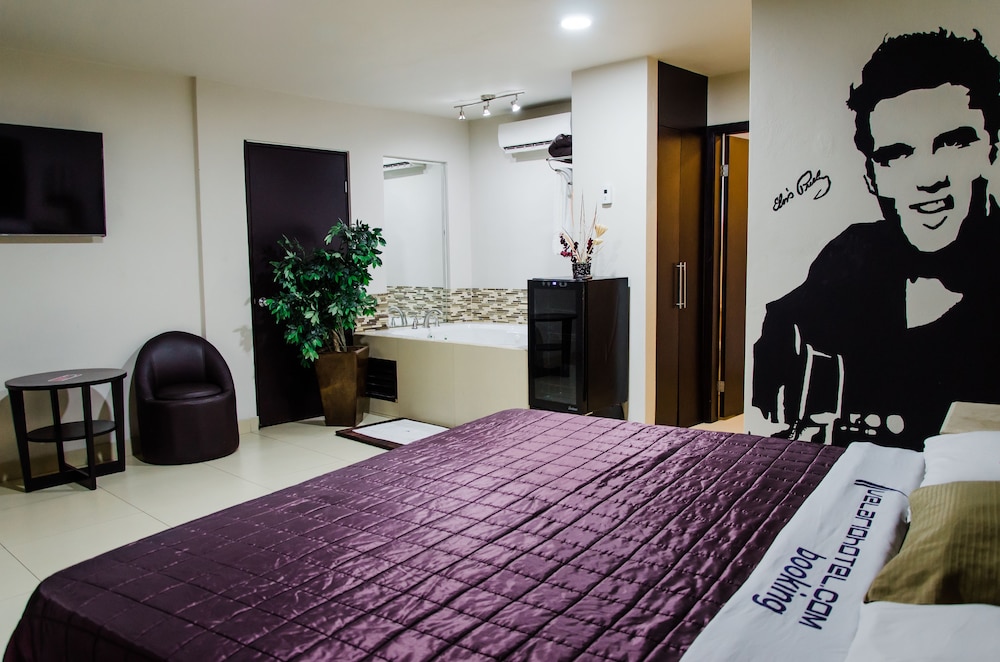 جناح بسرير كينج بجاكوزي، Hotel Velario 2/9