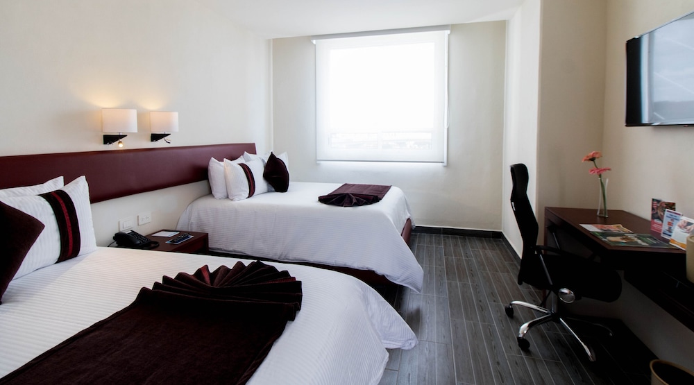 Hotel Mision Puebla Angelopolis 13/38