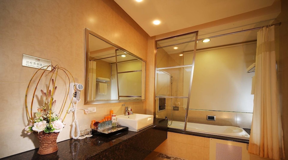 R7 Eco Hotel 31/33