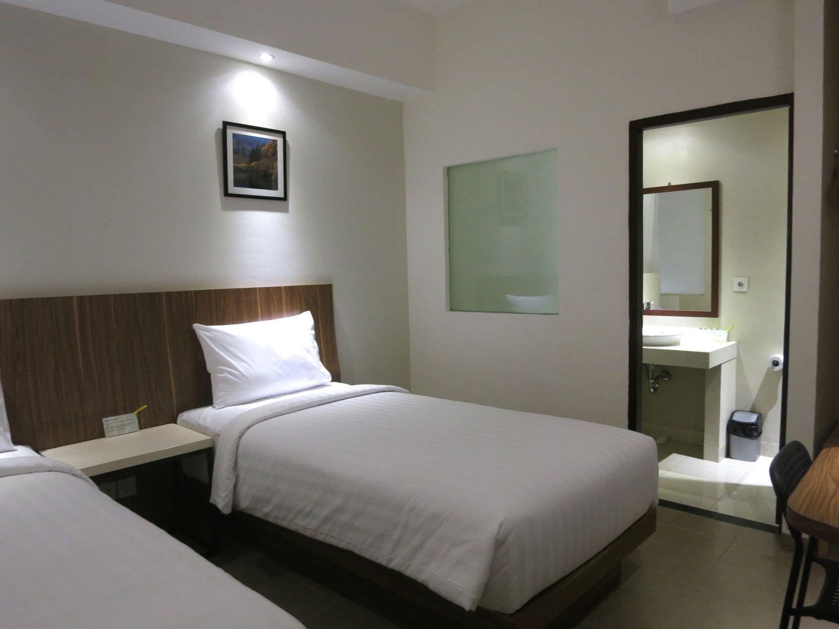 Hart Hotel 23/39