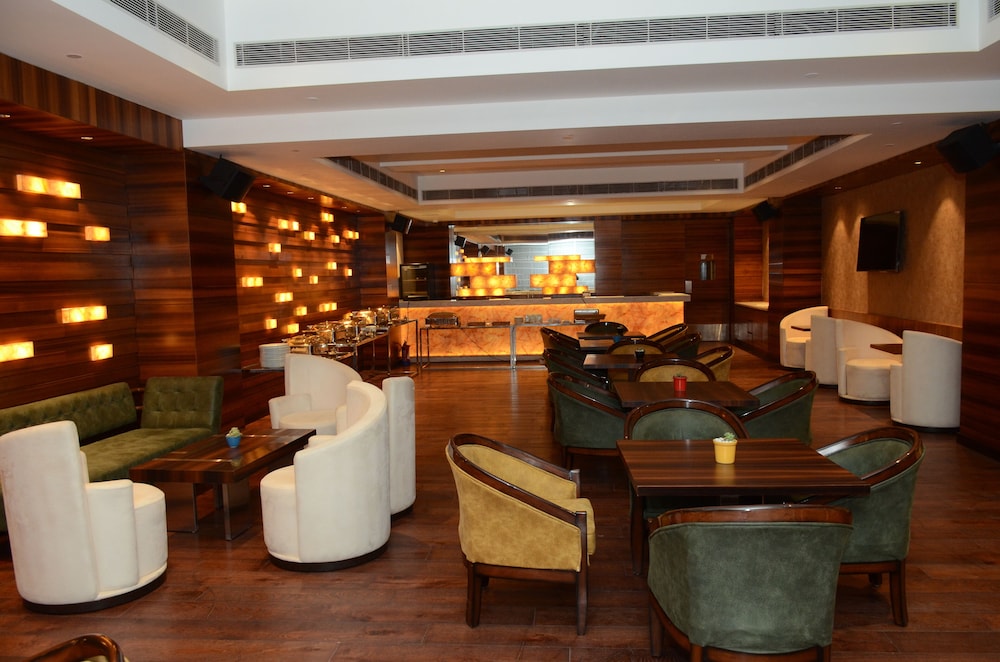Viraj Sarovar Portico Jammu 30/48