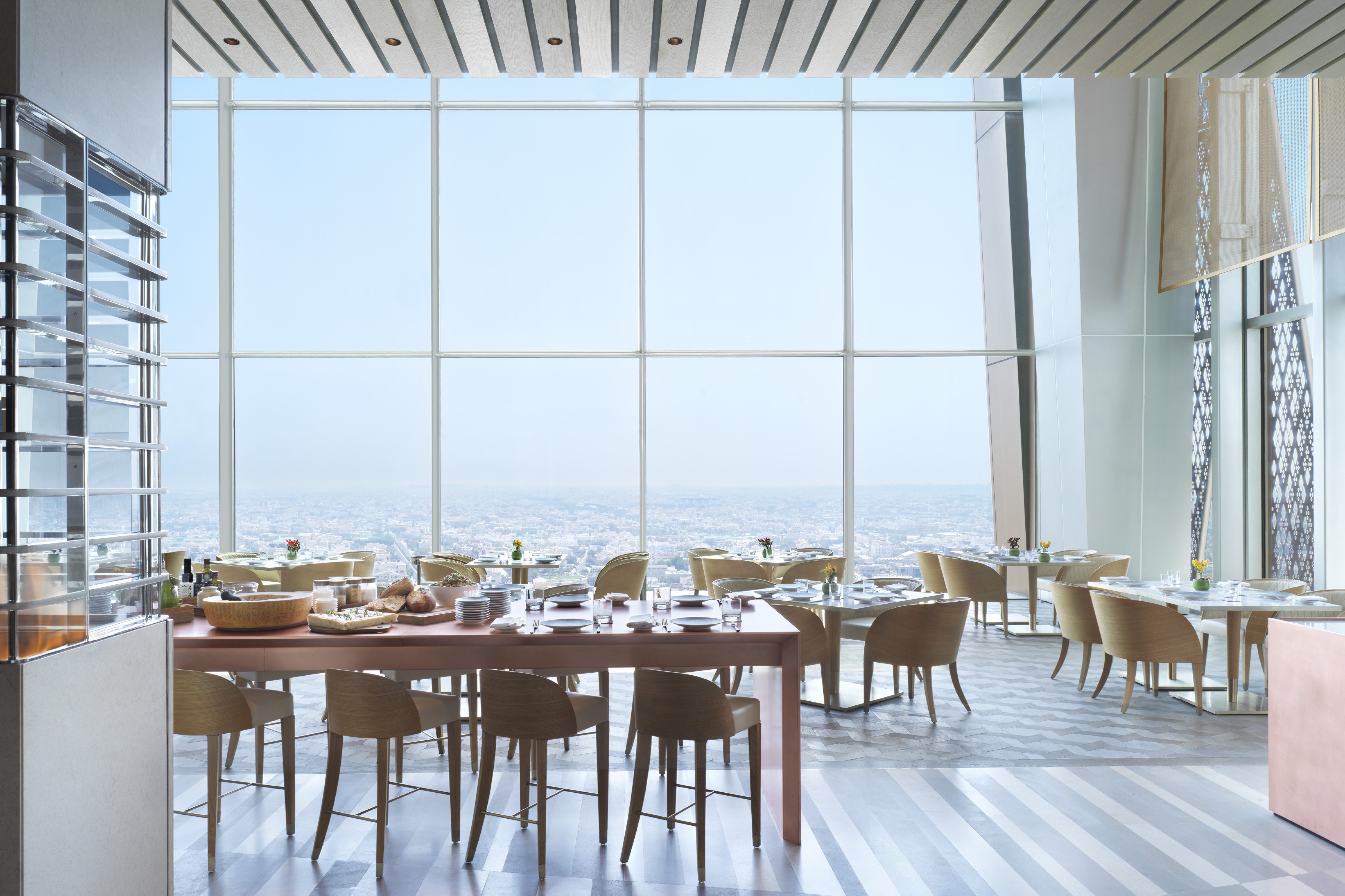 Four Seasons Hotel Kuwait at Burj Alshaya 65/78