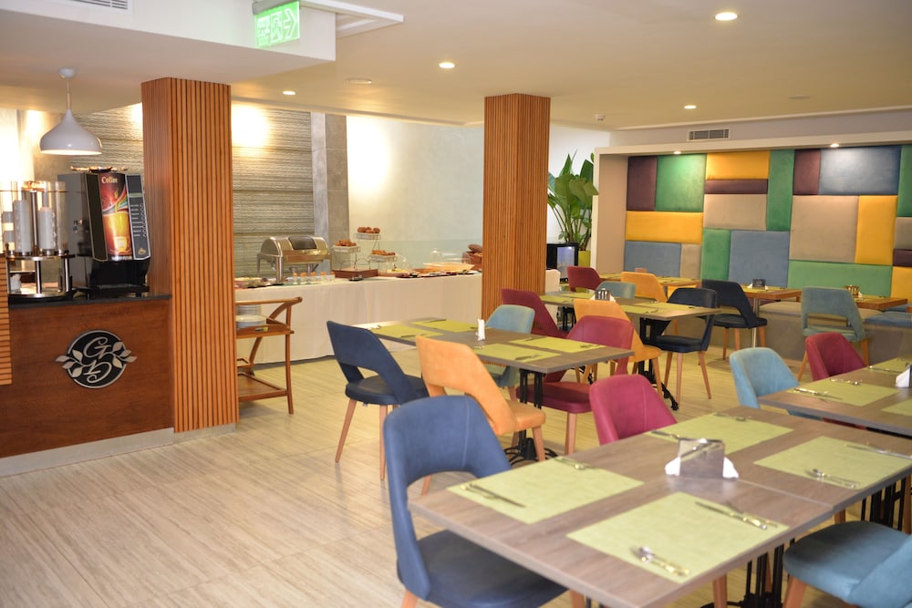 GARDENIA BOUTIQUE HOTEL 31/43