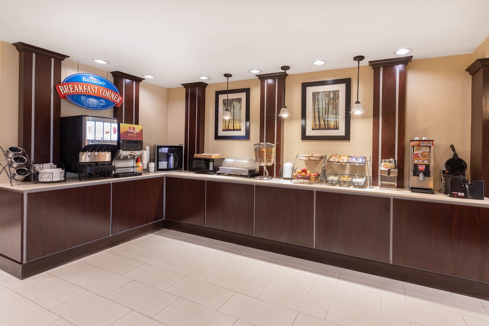Baymont By Wyndham Victoria 5/20