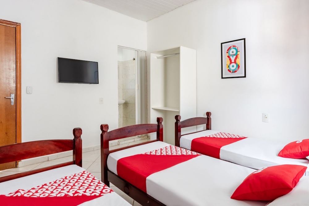 ROOM, TRIPLE, 3 BEDS, NO AIR CONDITION