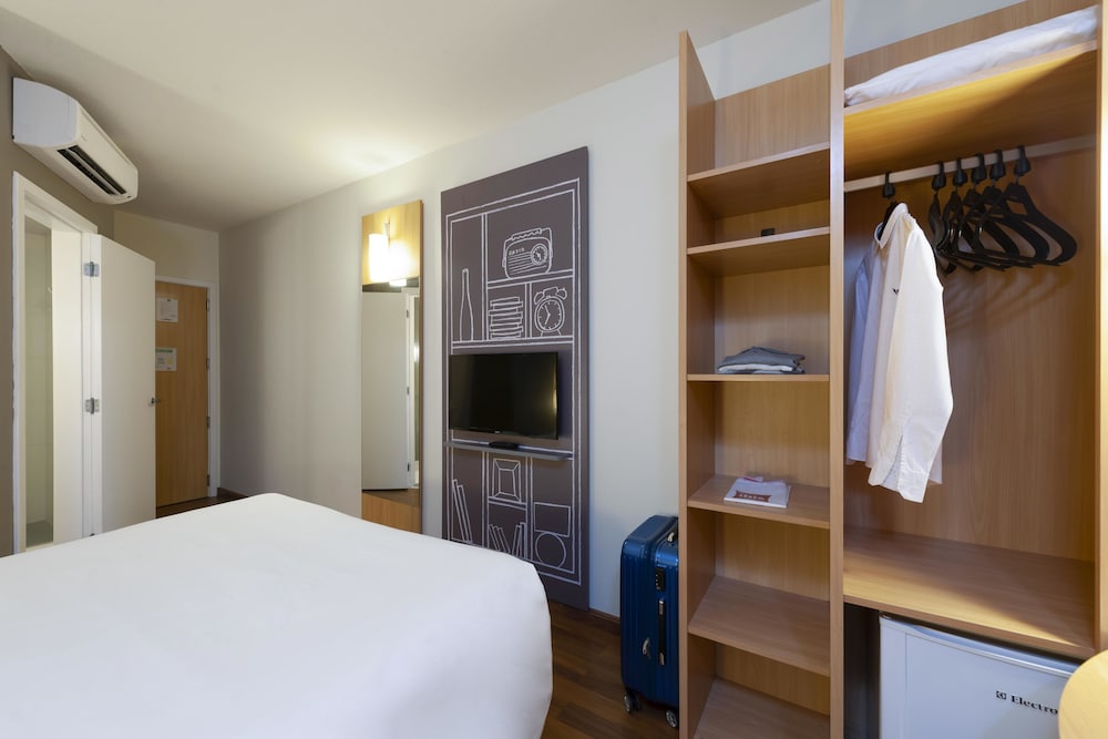 Sao Jose Hotel 24/55