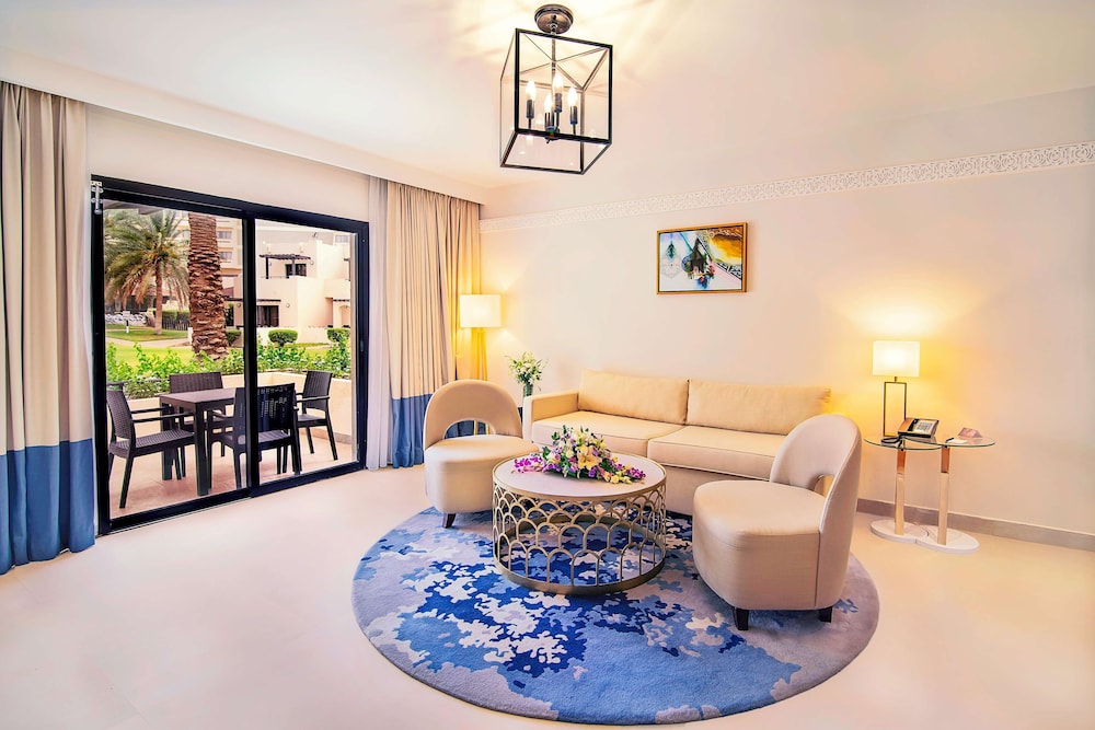 Radisson Blu Hotel & Resort Al Ain 45/66