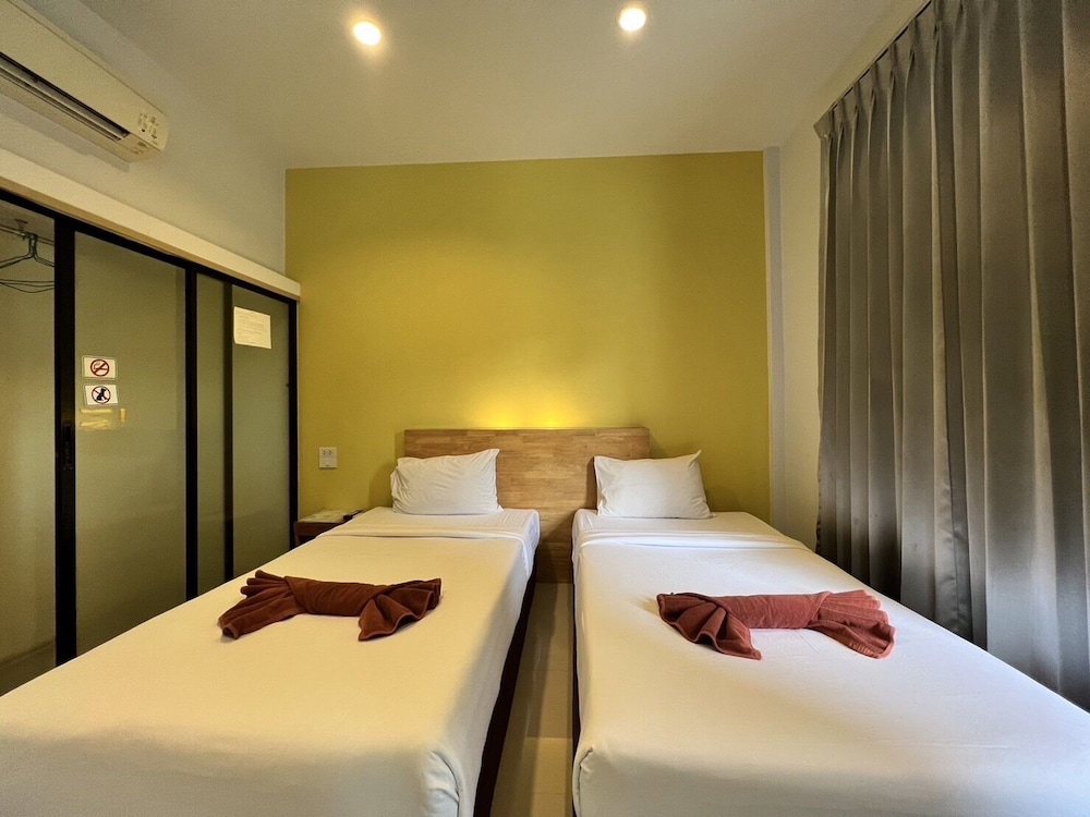 STANDARD, TWIN BEDS