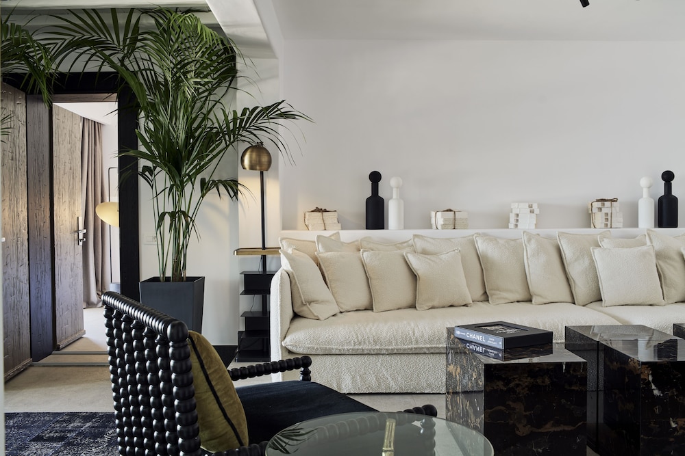 Myconian Villa Collection - Preferred Hotels & Resorts 27/50