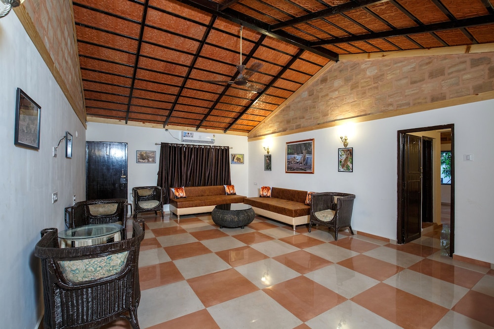 Gir Lion's Paw Resort 21/35