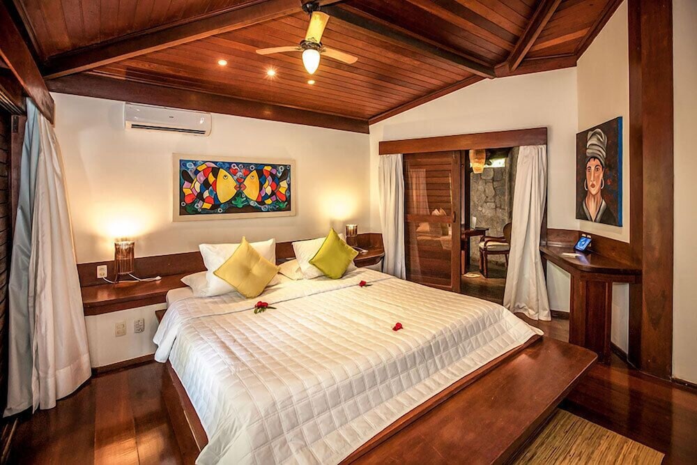 PREMIUM, HOUSE