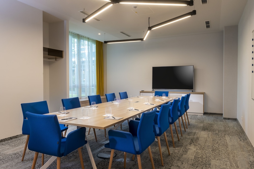 Flightgate Munich Airport Hotel, a member of Radisson Individuals 39/50