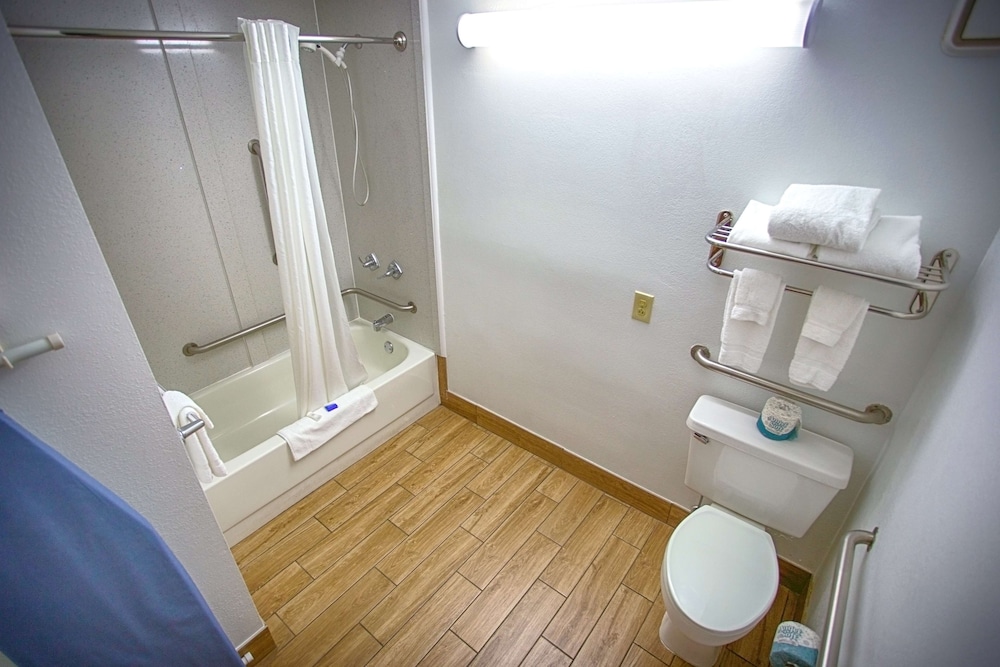 Best Western Athens Inn 13/30
