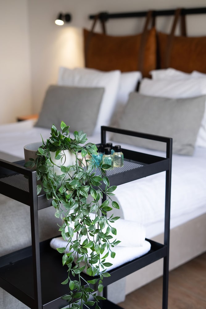 La Farine Hotel 37/49