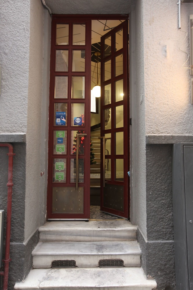 Taksim Terrace Hotel 53/60