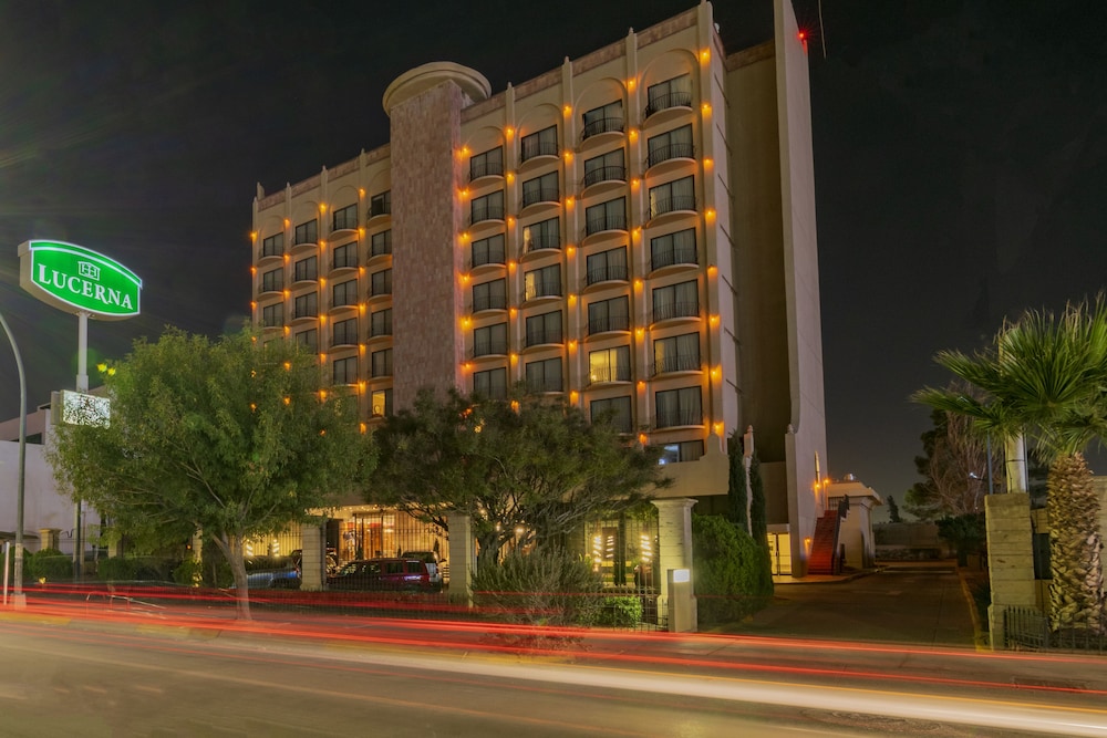 Lucerna Ciudad Juarez 7/57