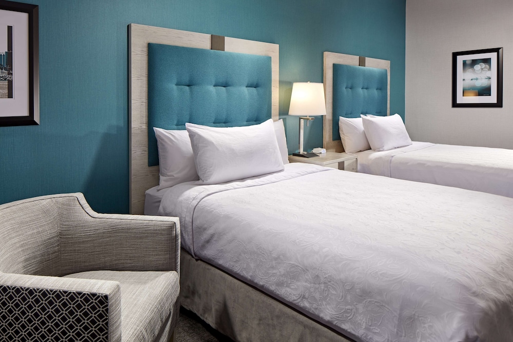 Homewood Suites by Hilton Long Beach Airport 11/47