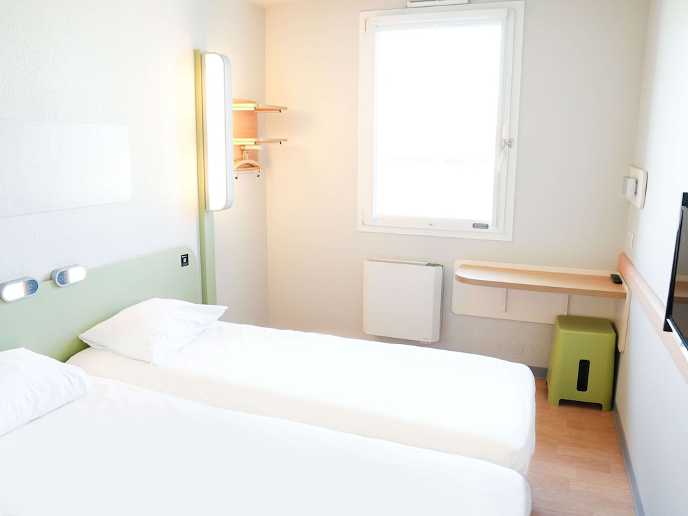 Ibis Budget Caen Porte De Bretagne 15/46