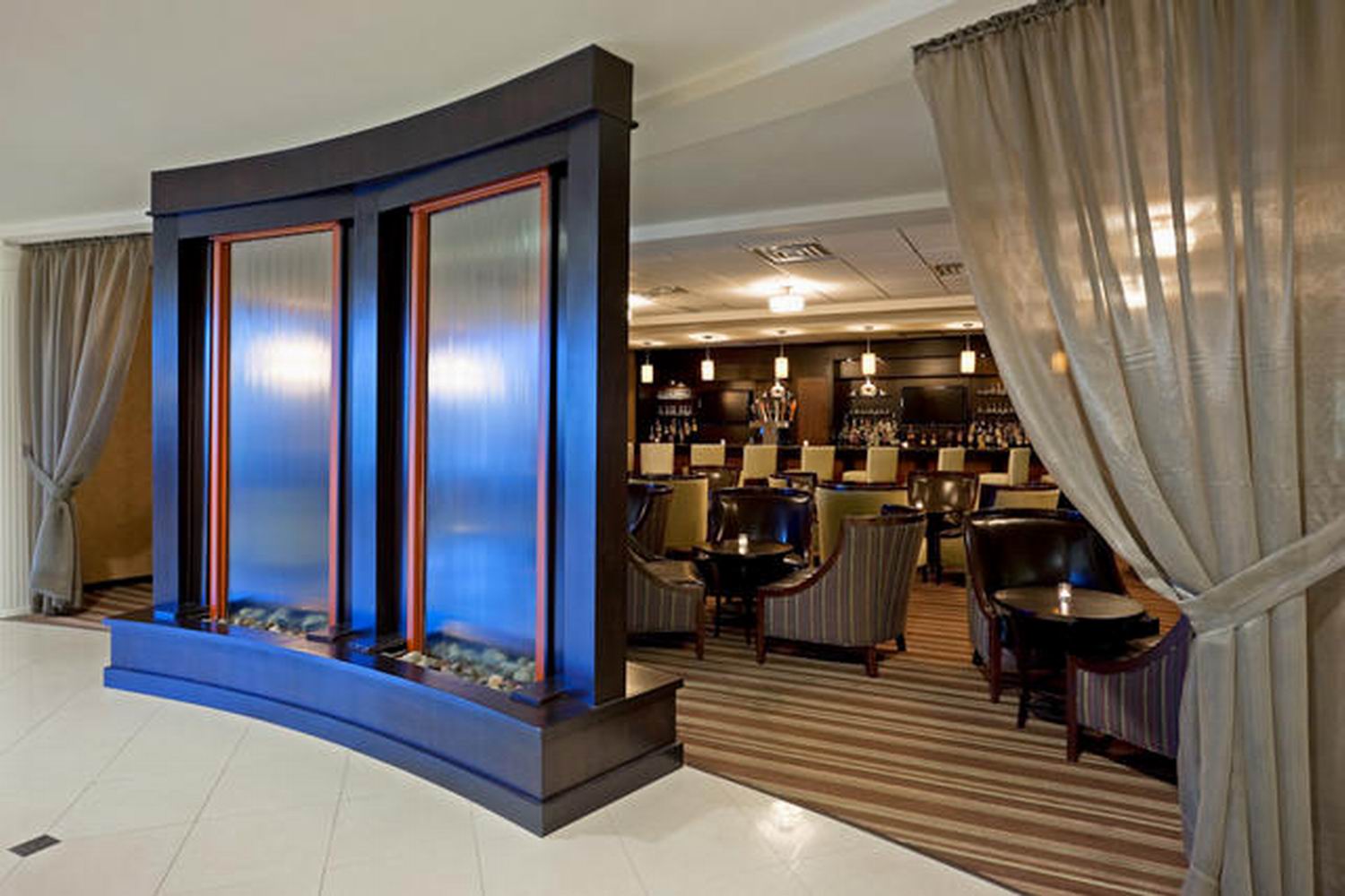 Armoni Inn and Suites 27/57