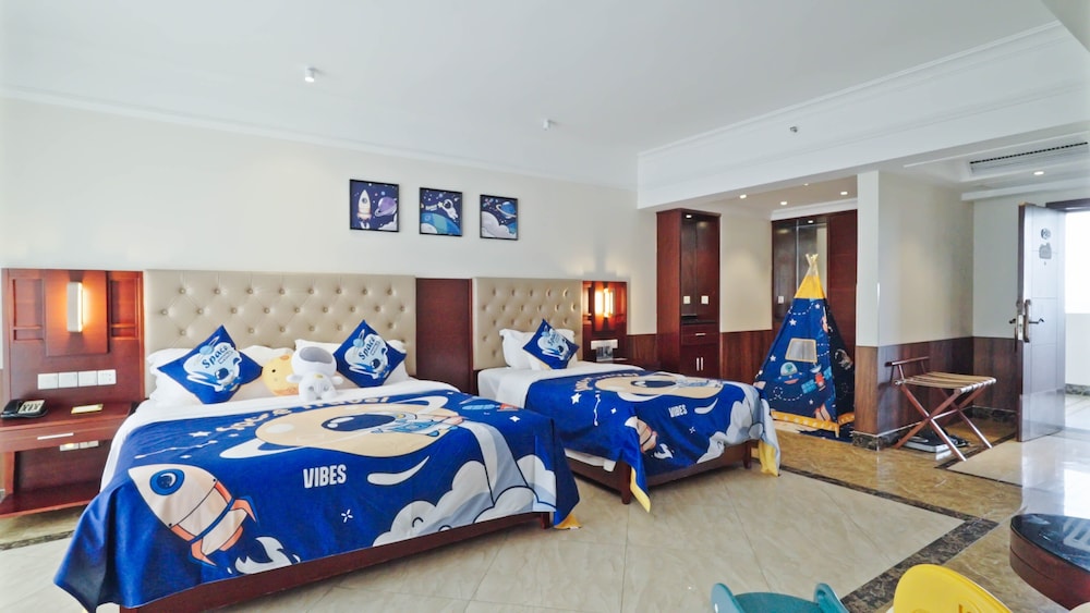 Serenity, Garden, Twin Beds
