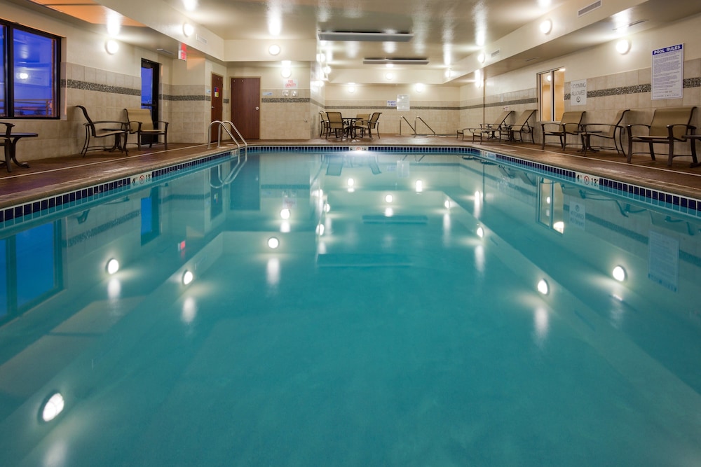swimming pool spa