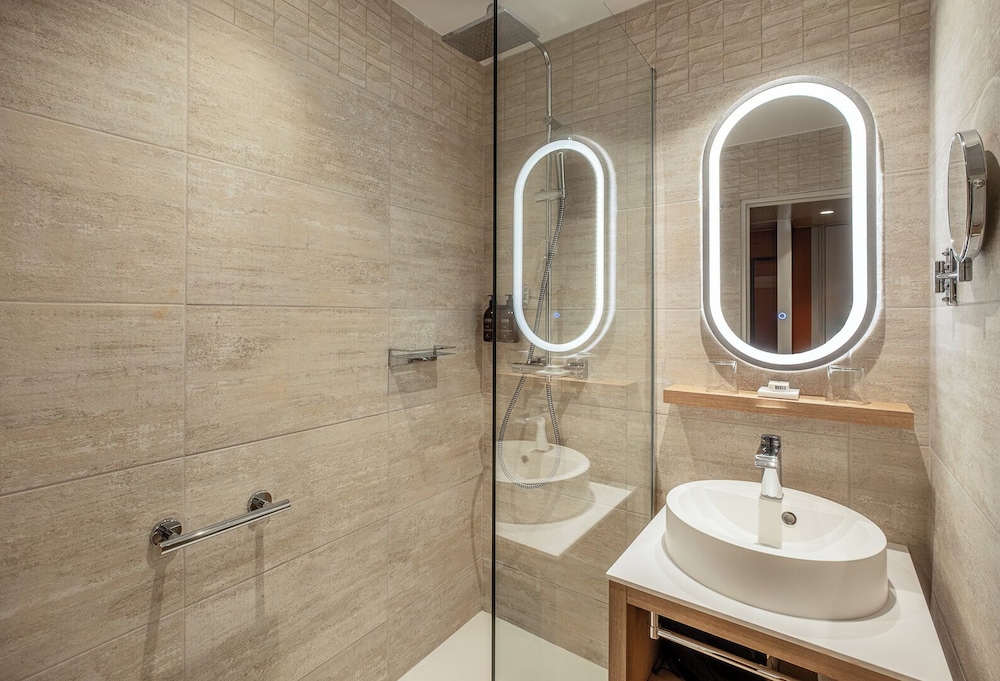 Hotel Arcanse by Inwood Hotels 66/68