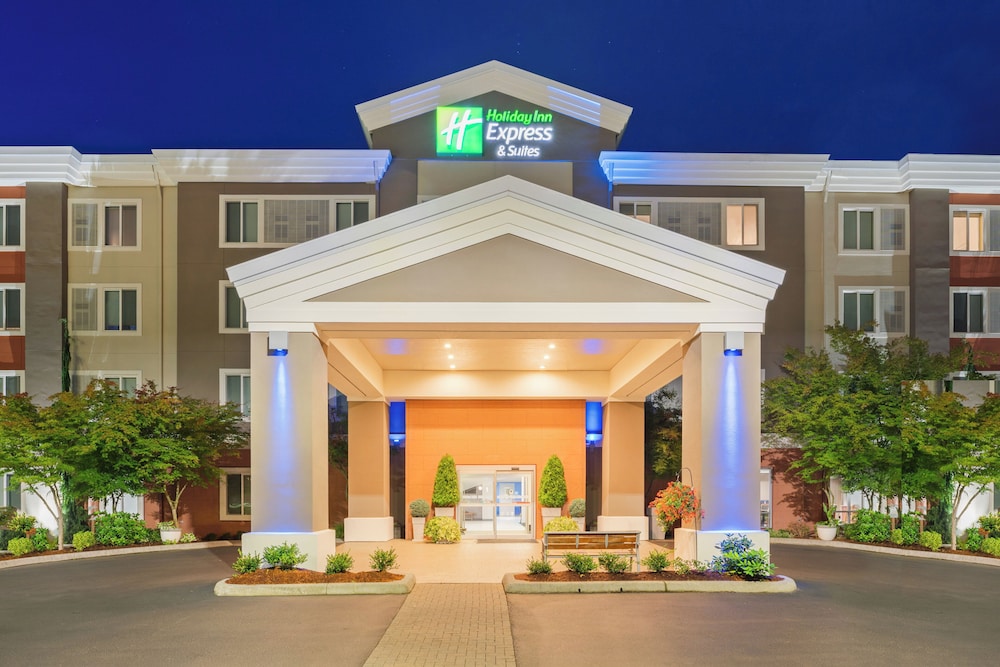 Holiday Inn Express Hotel Suites A Marysville 2/71
