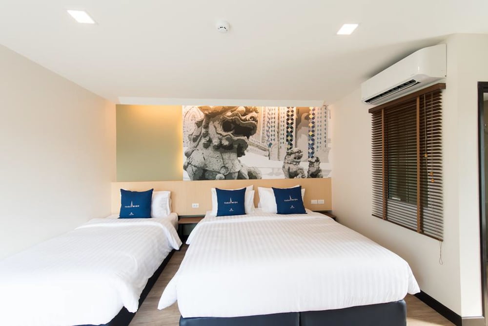 TARAWISH HOTEL 12/50