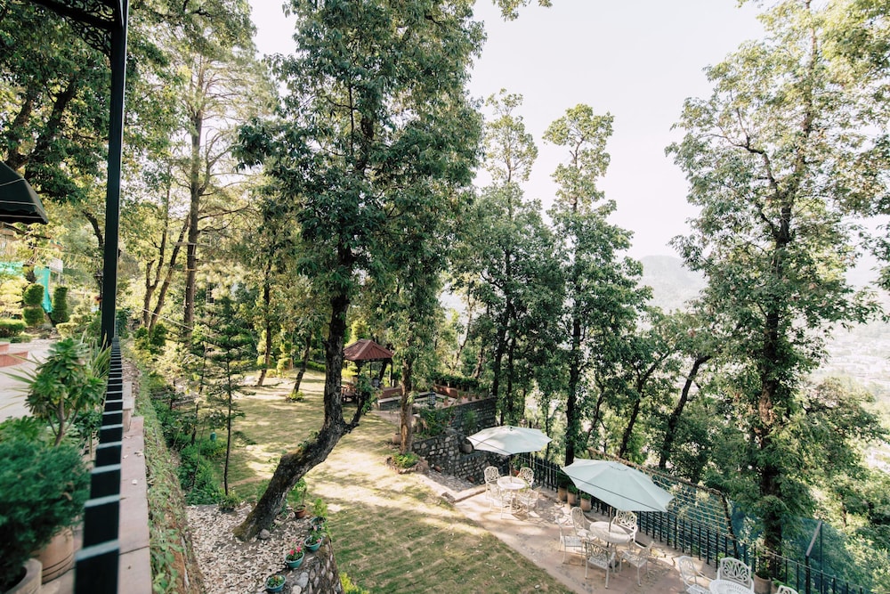 The Fern Hillside Resort Bhimtal 73/76