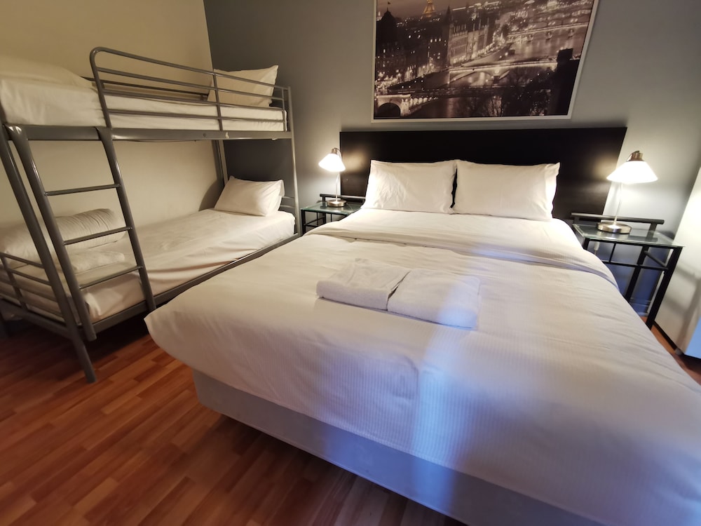 CITY CENTRE BUDGET HOTEL 9/35