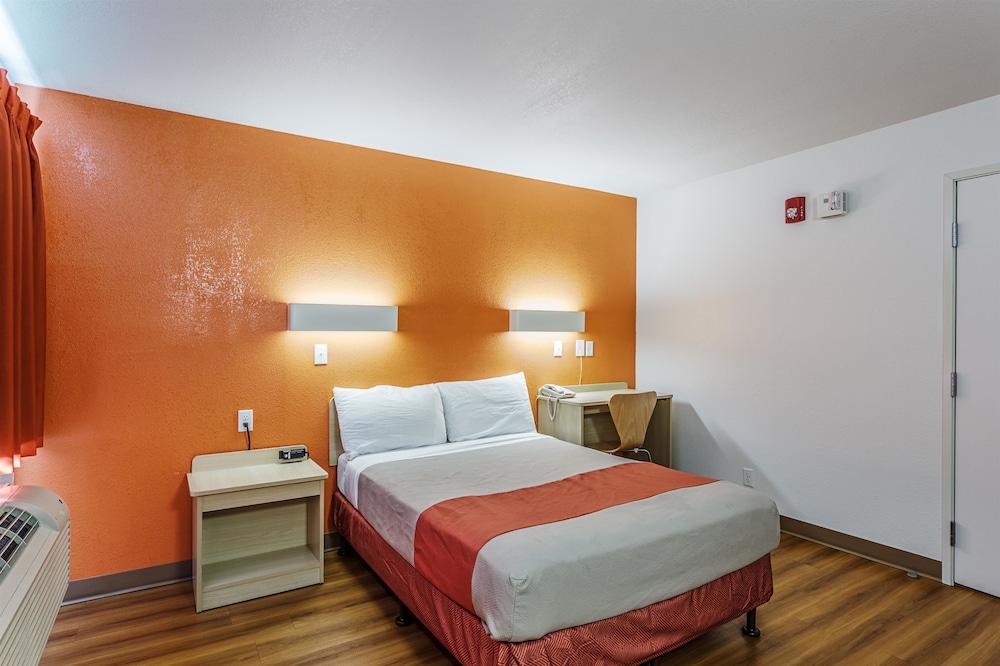 Motel6 Richland, WA - Kennewick 17/54