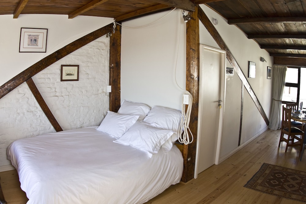 Braeside House 13/34
