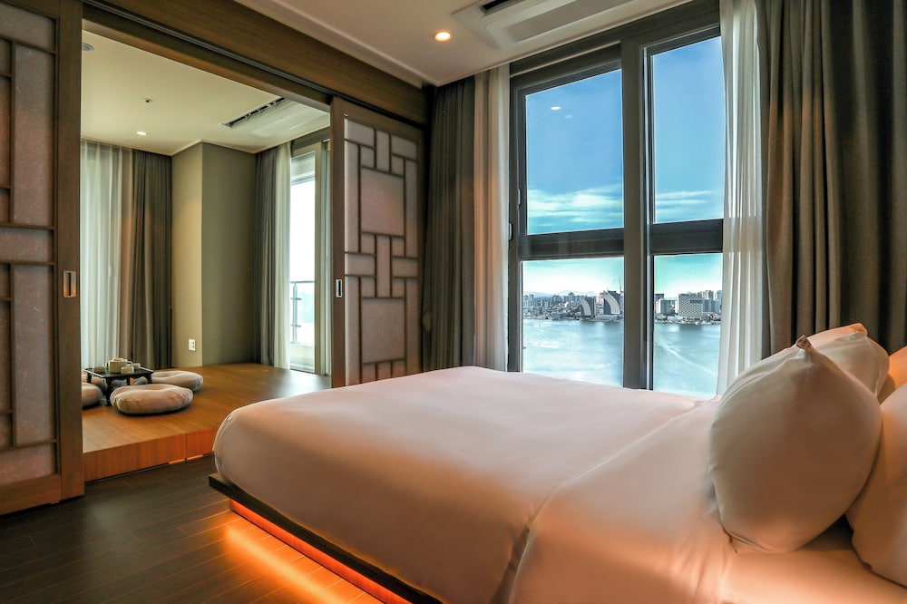 Hotel Around Sokcho 28/62