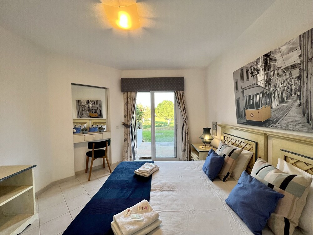 Balaia Golf Village 37/94