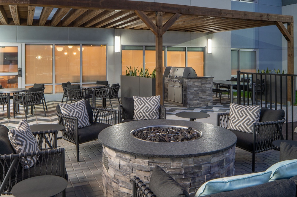Towneplace Suites Pensacola West I-10 15/27