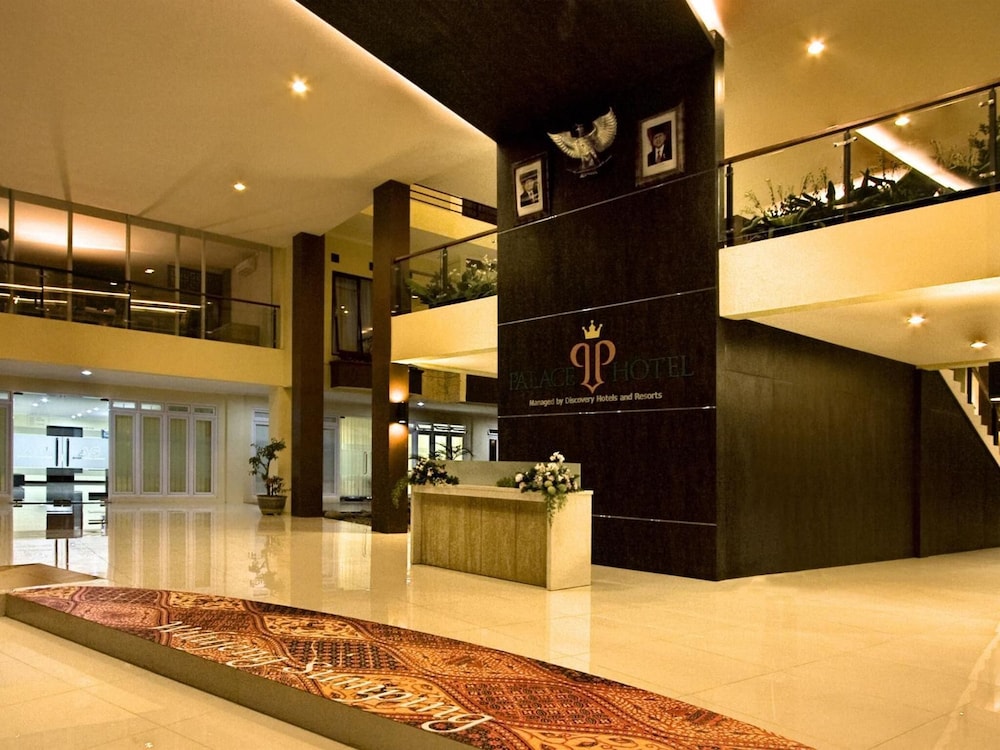 Palace Hotel Cipanas 39/39