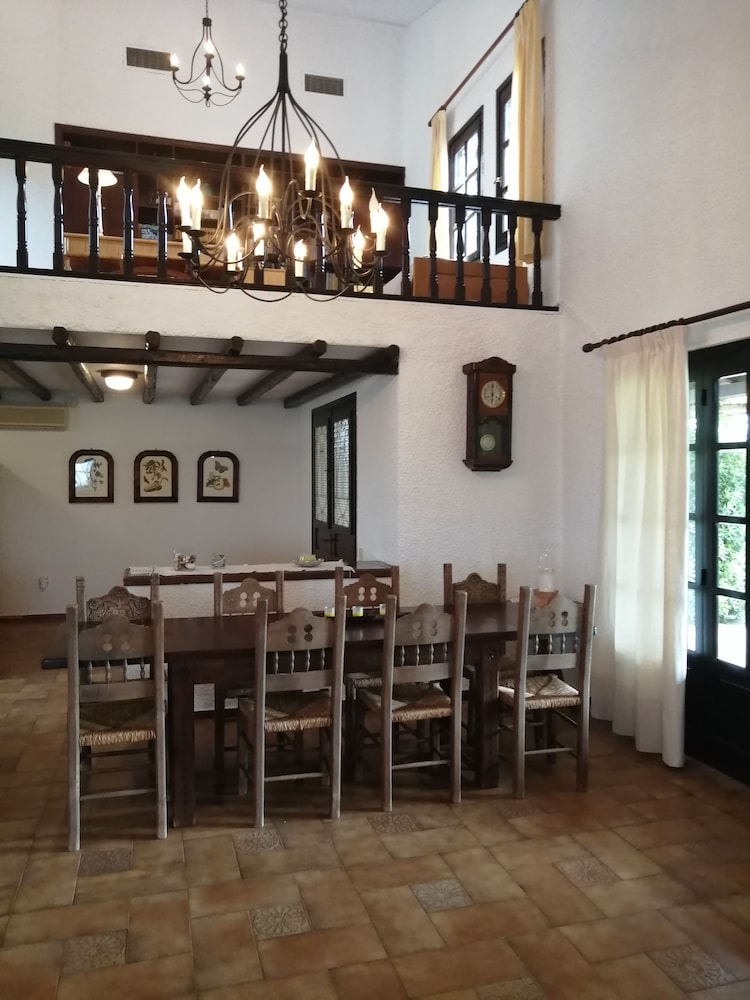 Orange Grove Villa 35/50