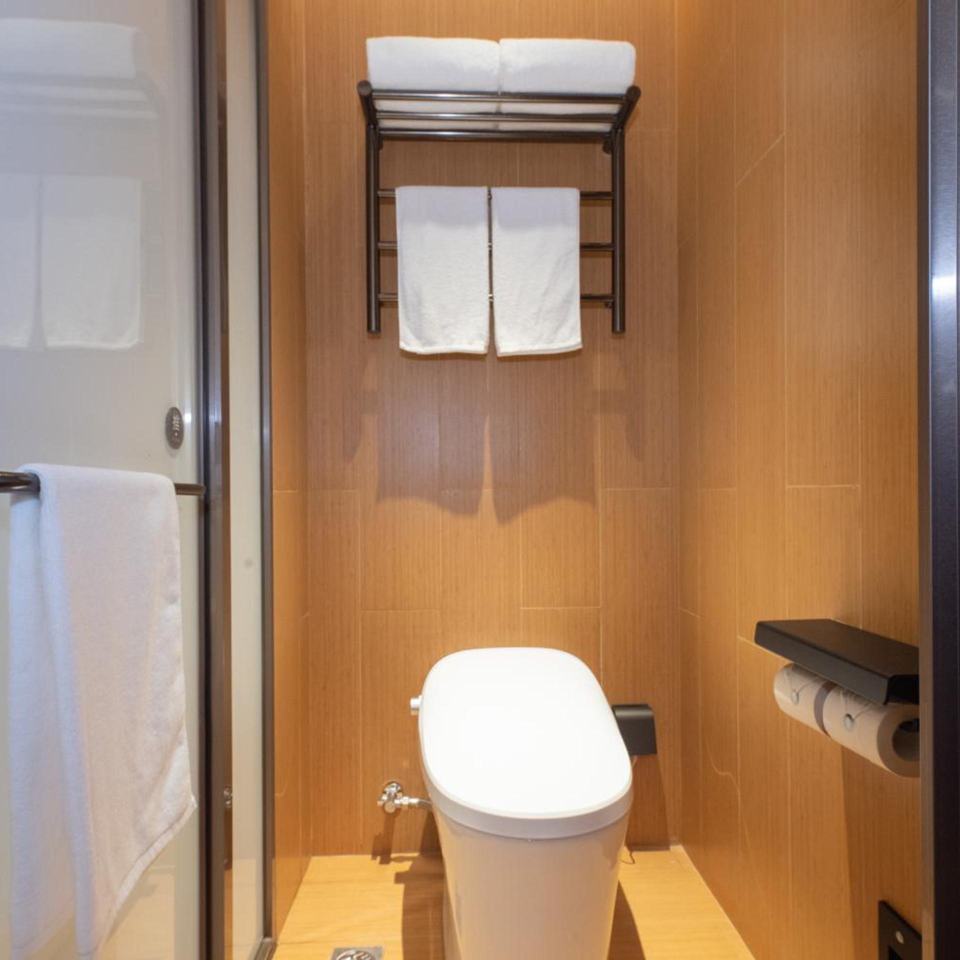 JI Hotel (Shanghai Caohejing Hongcao Road) 30/34
