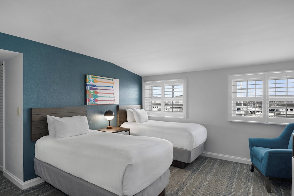 Club Wyndham Newport Onshore 20/56