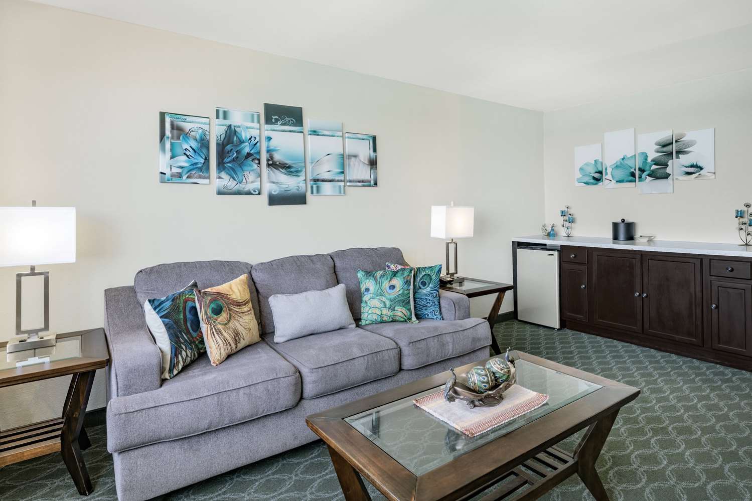 Wyndham Garden Kenosha Harborside 10/23