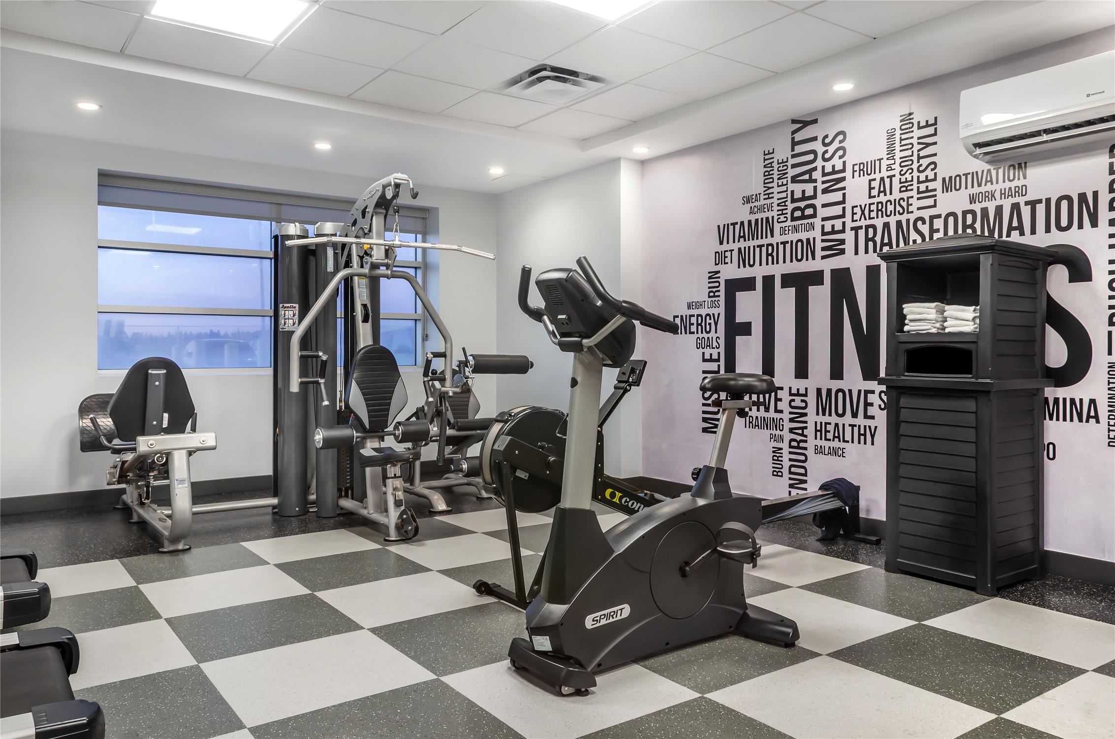 Executive Residency By Best Western Calgary City View North 30/59
