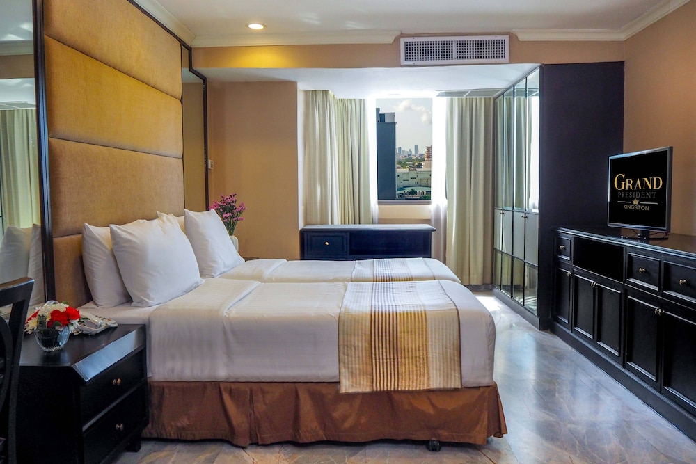 PIPA Bangkok Sukhumvit 11 by Kingston Hotels 22/60